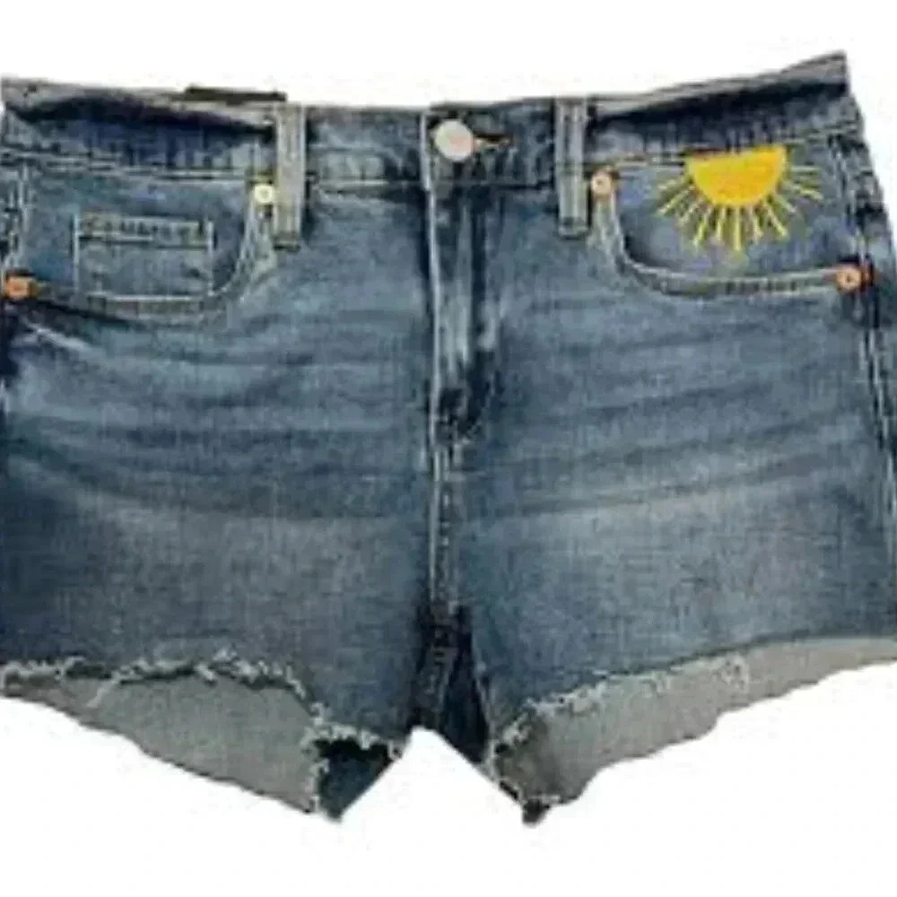 Blank NYC the Astor sun/rainbow embroidered cut‎ off jean shorts size 24